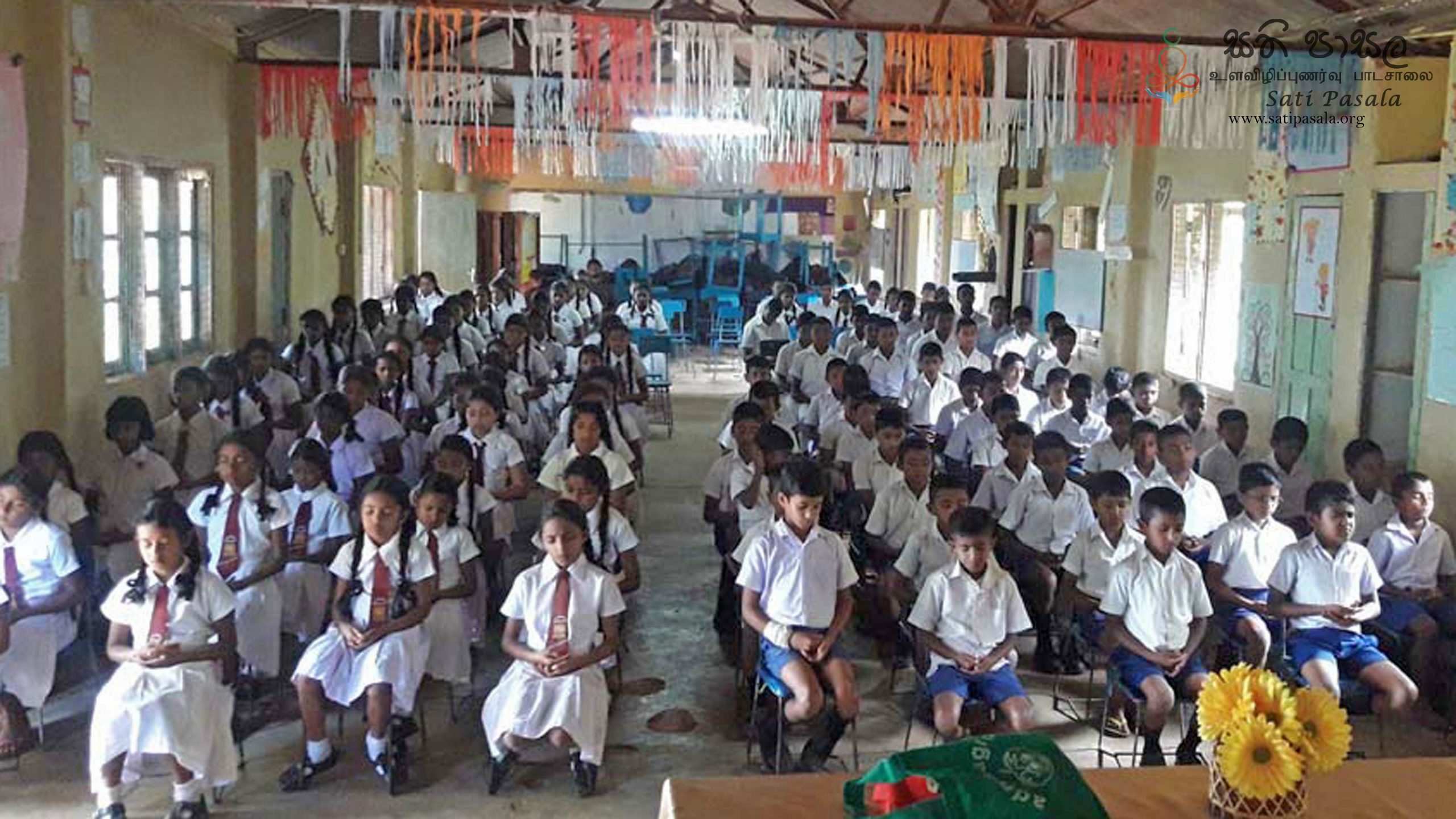 Sati Pasala program was held at Doragala MV, Kothmale on the 1st of October 2019. About 200 students from grades 1 to 11 participated in the program which was conducted by Ven. Rajasinghegama Thilakadhamma Thero. Mindful facilitators conducted key mindful activities such as mindful sitting, mindful walking, mindful eating, mindful listening, and several mindful games to give the message of mindfulness to the participants.